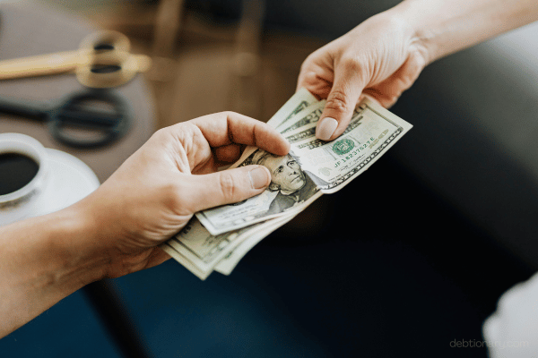 How to Plan a Budget That Pays Off Debt Faster